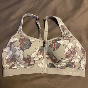 Knock out Victoria secret sports bra 36c